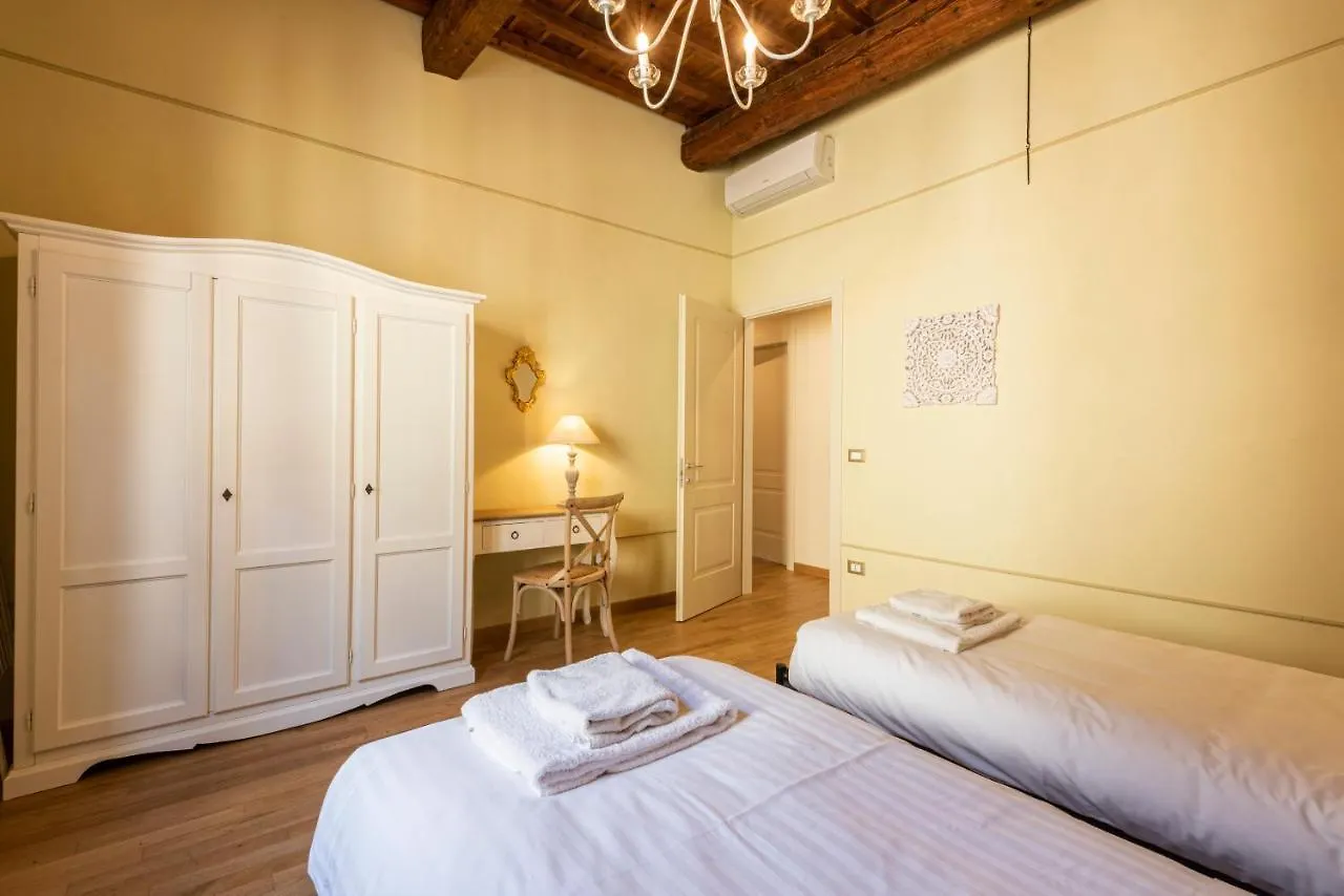 Botticelli By Mmega Apartment Florence 0*,
